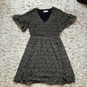 Amaryllis Flutter Sleeve Dress